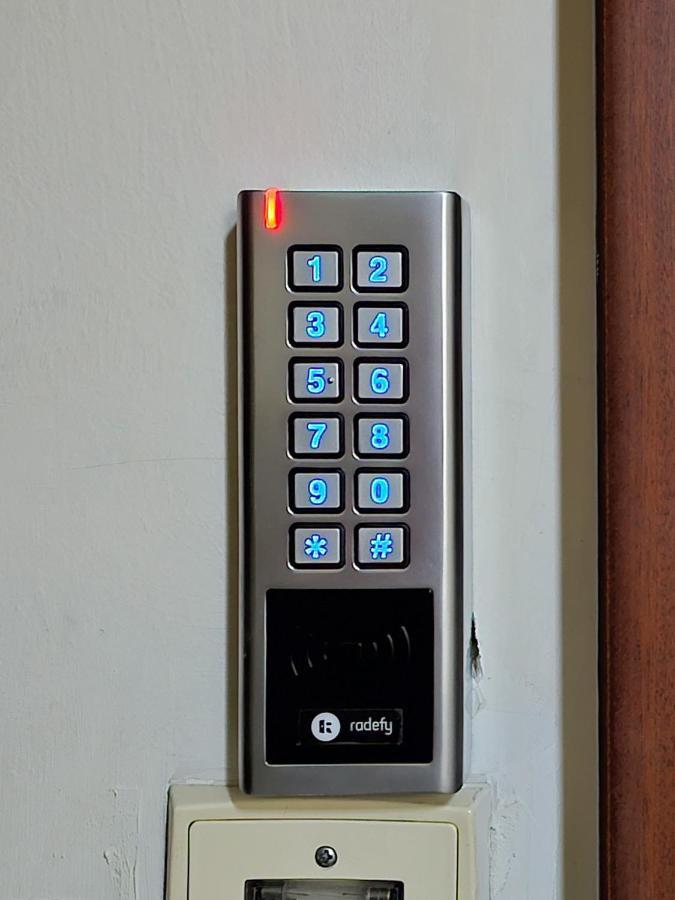 Retreat 1-bdr By Wehost Daire Atina